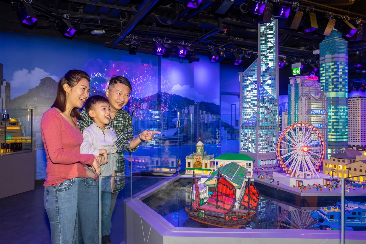 Hong Kong skyline and observation wheel models at LEGOLAND Discovery Centre Hong Kong