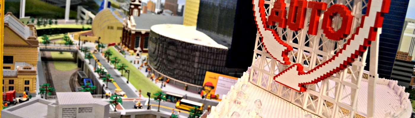 Kansas City model skyline and Western Auto sign at LEGOLAND Discovery Center Kansas City